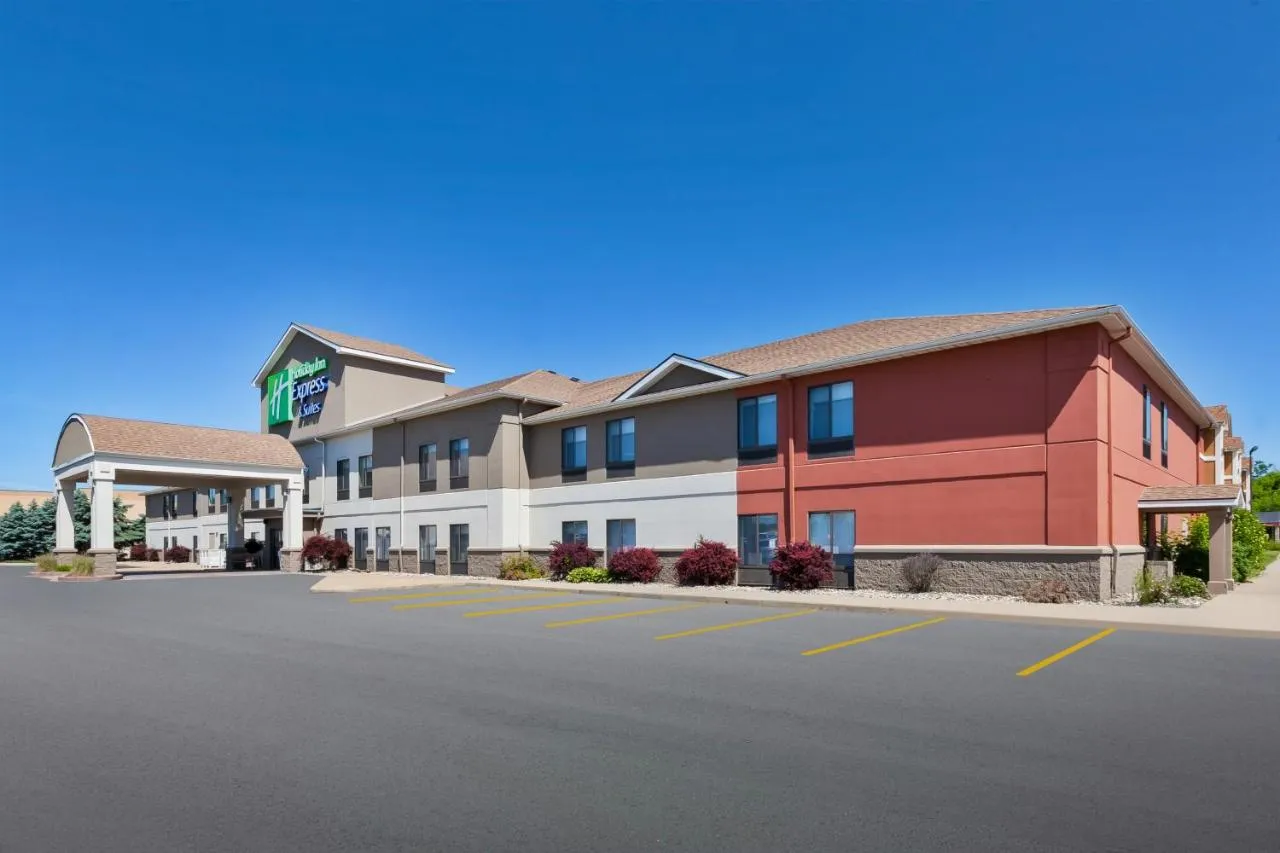 Holiday Inn Express Three Rivers, Three Rivers, Michigan